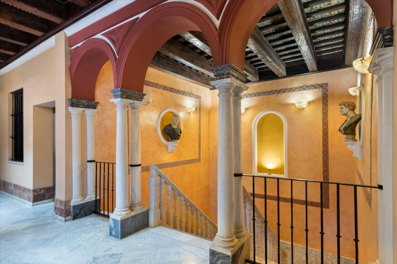 Magno Campana Seville